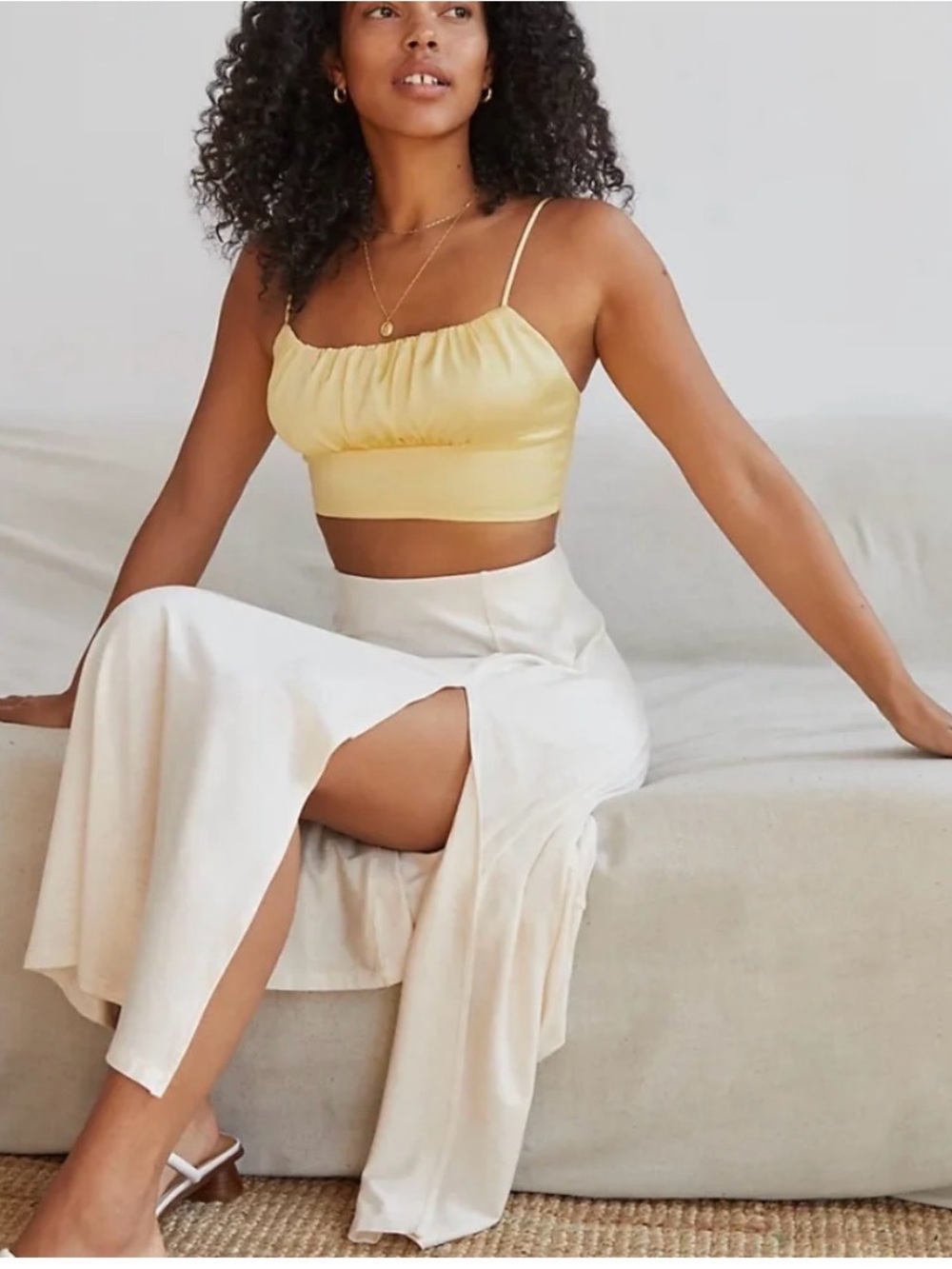 Wilfred by Aritzia Sonnet Ruched Satin Crop Top – Softest Yellow – Size S